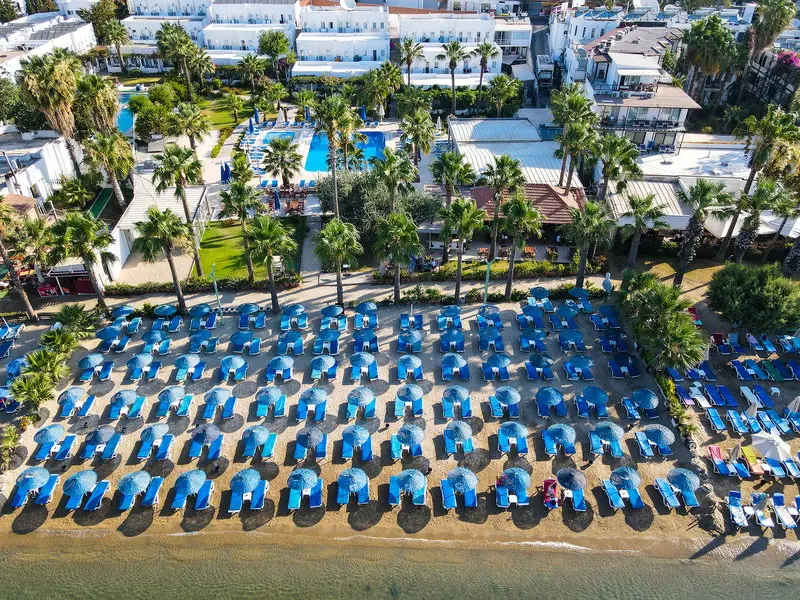Nagi Beach Hotel gallery image 4