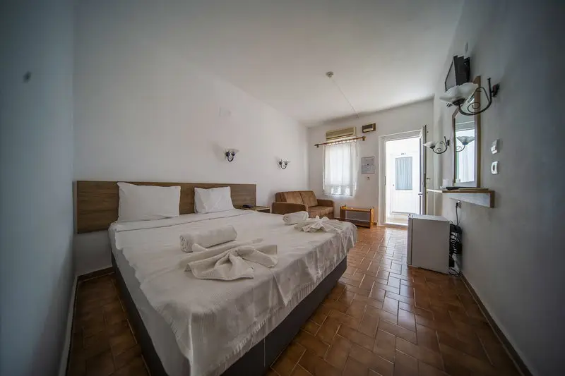 Nagi Beach Hotel gallery image 6