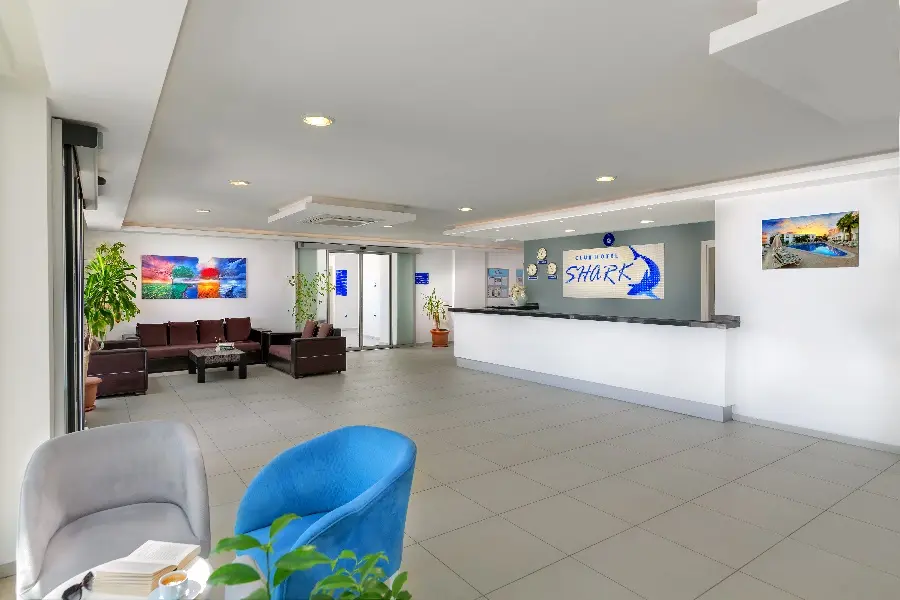 Club Shark Hotel gallery image 3