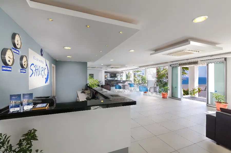 Club Shark Hotel gallery image 8