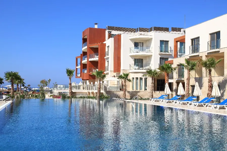 Arin Resort gallery image 4