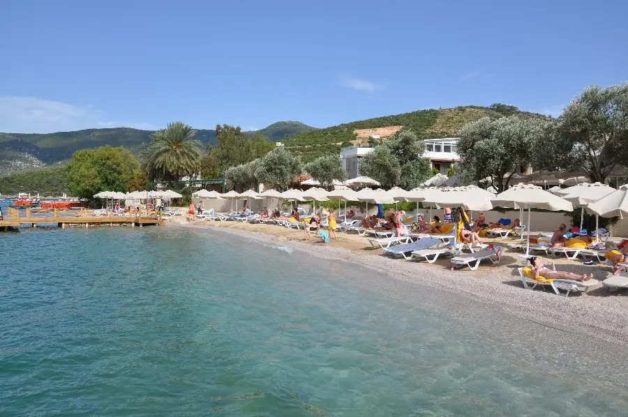 Izer Hotel & Beach Club gallery image 2