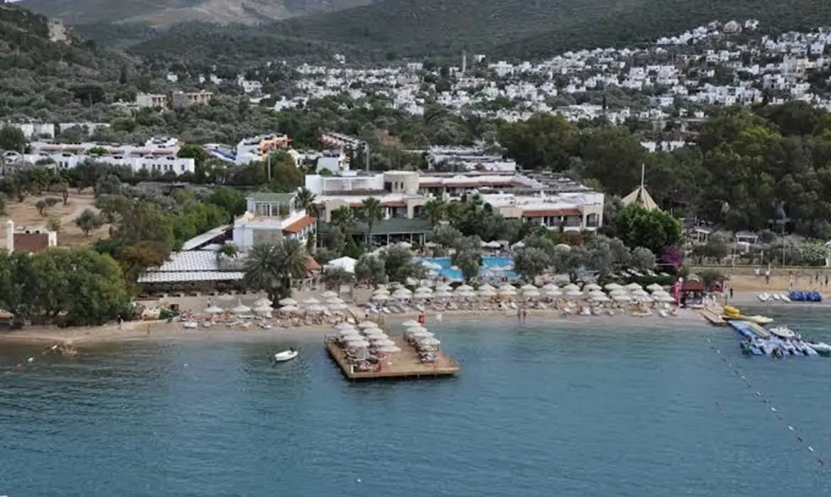 Izer Hotel & Beach Club