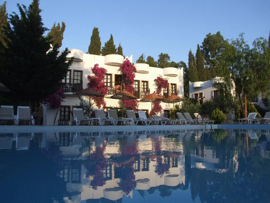 Safir Hotel gallery image 2