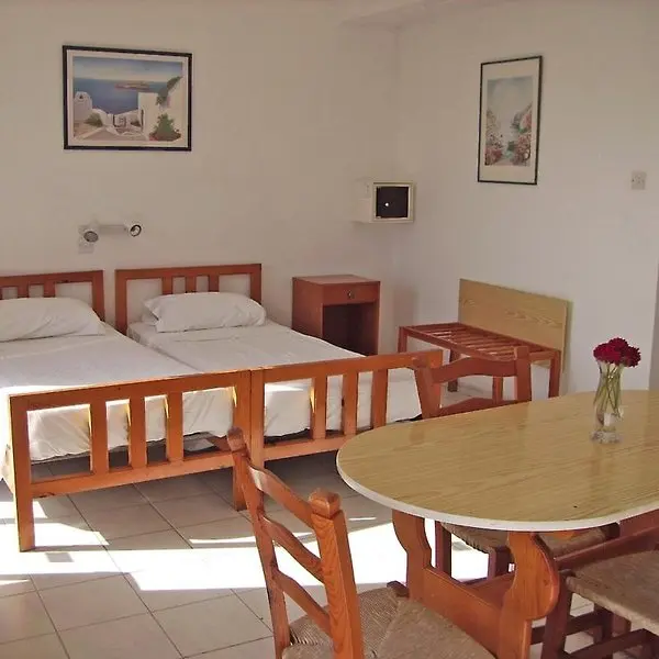 Tasmaria Aparthotel gallery image 6
