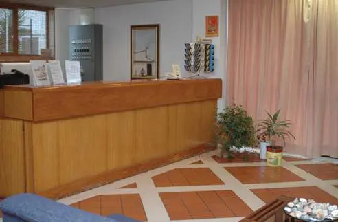 Topazio Mar gallery image 18