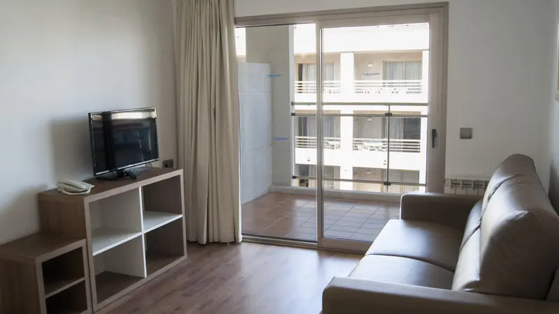 Best Michelangelo Apartments gallery image 12