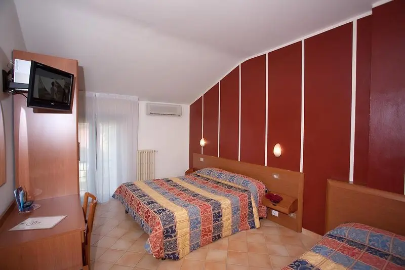 Hotel Riel gallery image 5