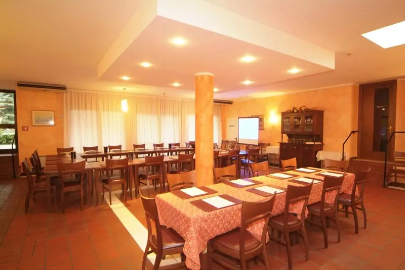 Hotel Riel gallery image 9