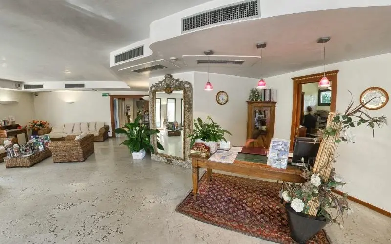 Admiral Hotel Villa Erme gallery image 4