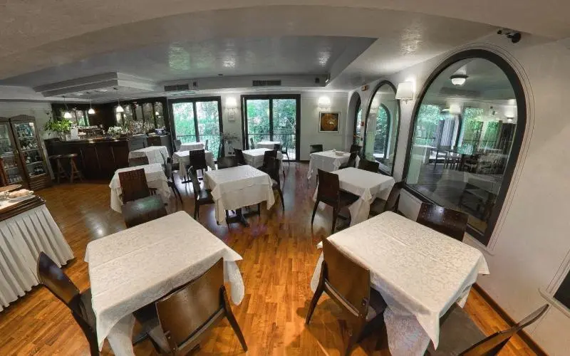 Admiral Hotel Villa Erme gallery image 7