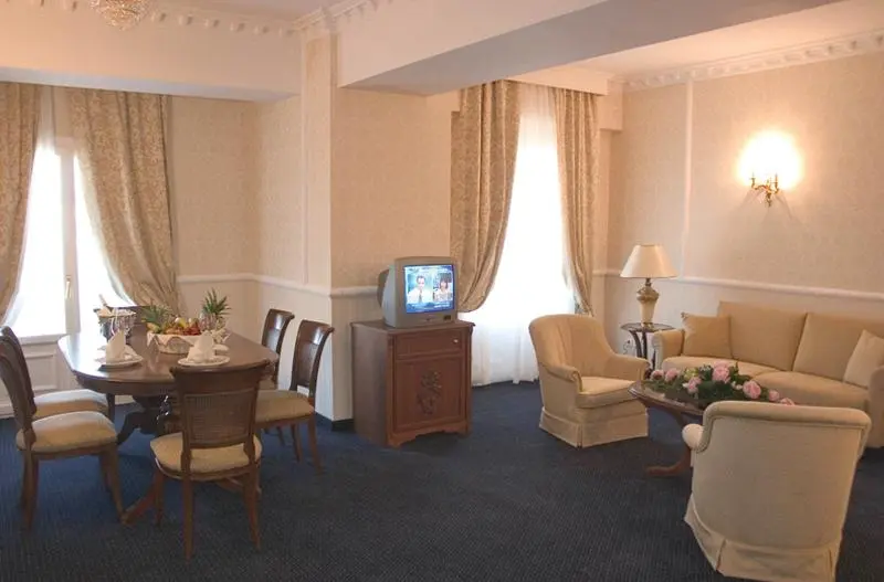 Grand Hotel Palace gallery image 5