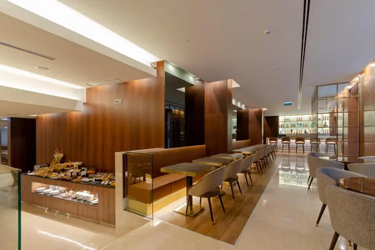 Turim Boulevard gallery image 12