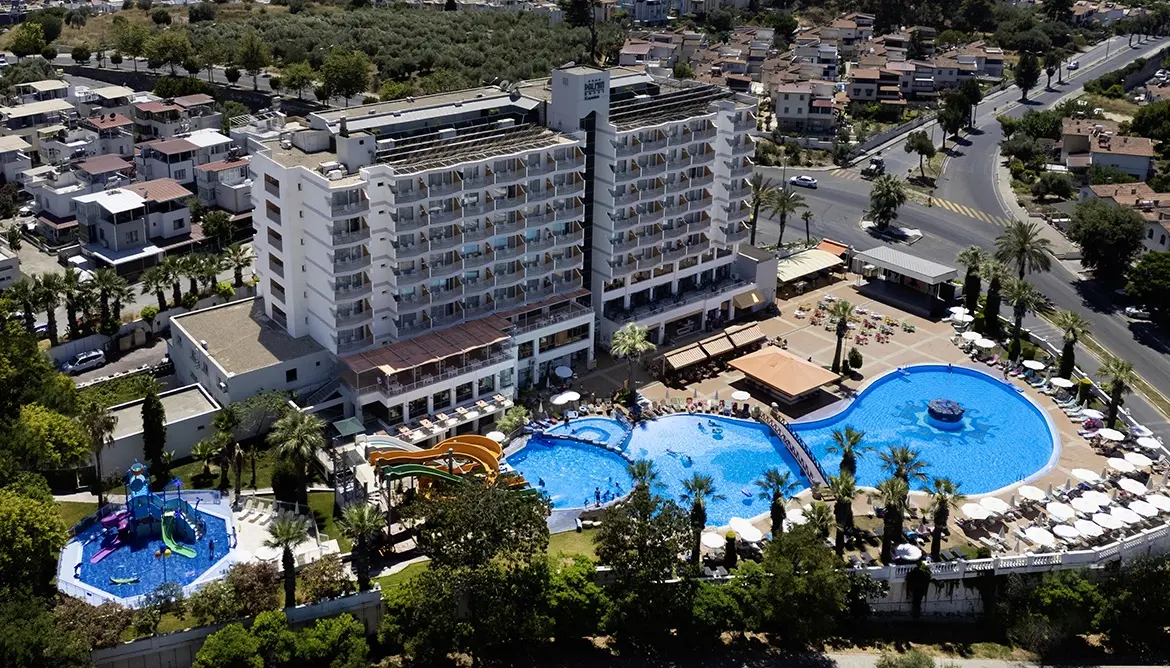 Palmin Hotel gallery image 5
