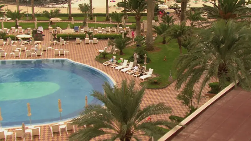 Riu Palace Tres Islas Hotel gallery image 1