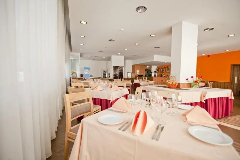 Cristal Porto gallery image 14