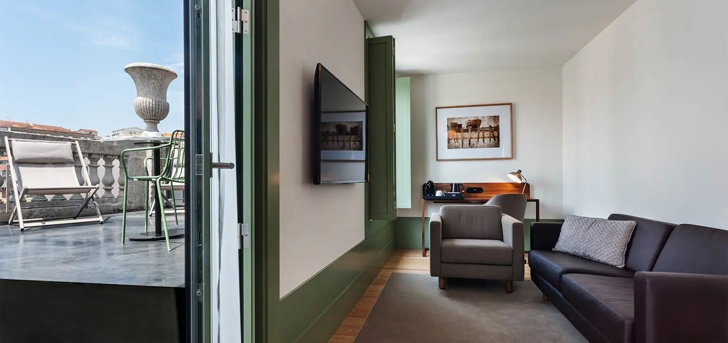 Pestana Goldsmith Hotel gallery image 3