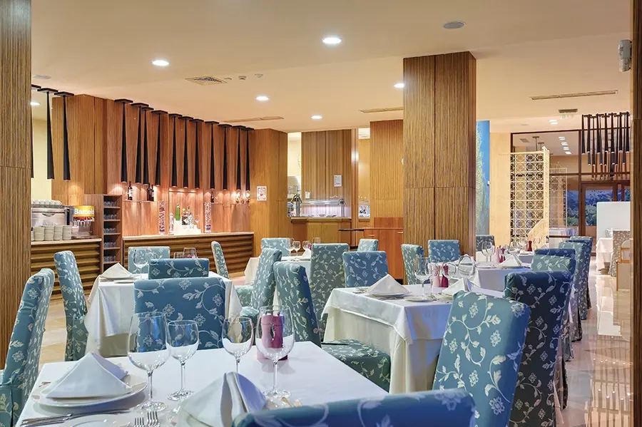 Barcelo Royal Beach Hotel gallery image 27
