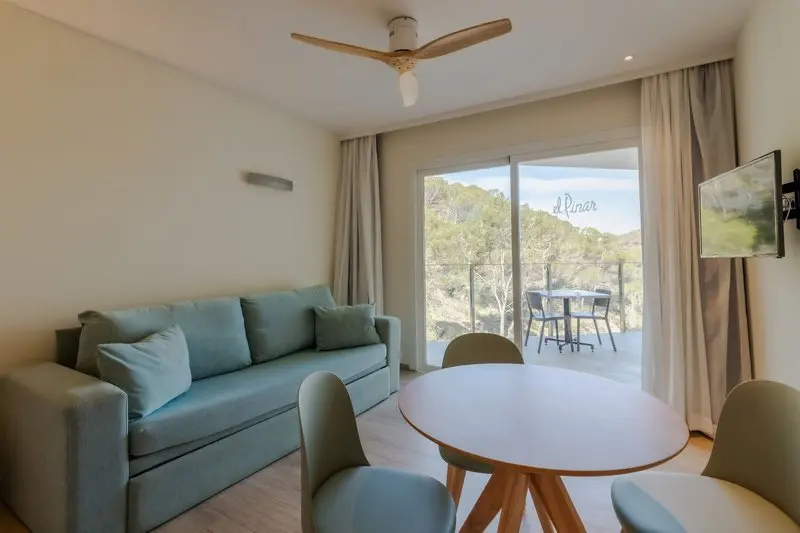 El Pinar Apartments gallery image 11