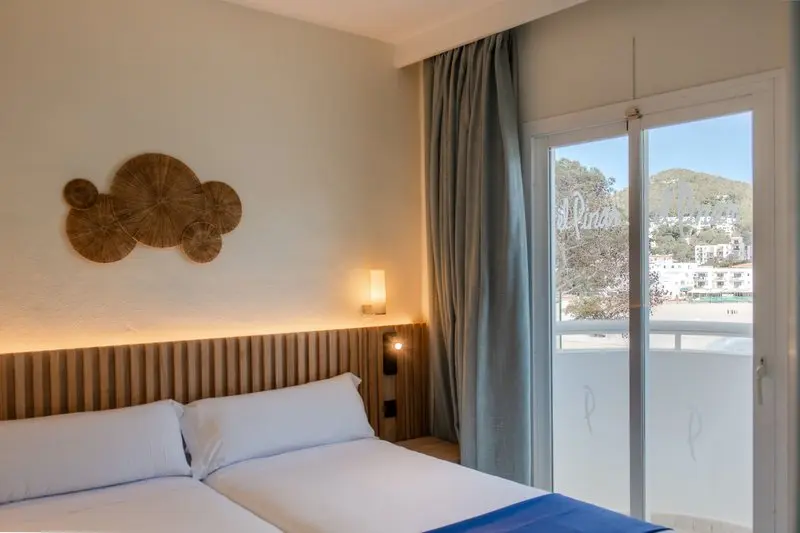 El Pinar Apartments gallery image 16