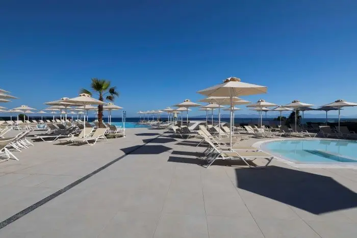 Belair Beach Hotel gallery image 3