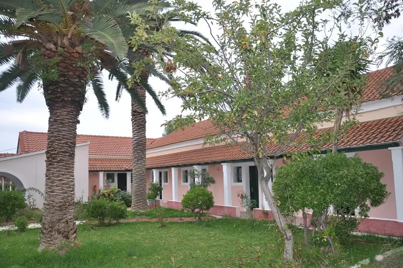 Tassos Apartments gallery image 1