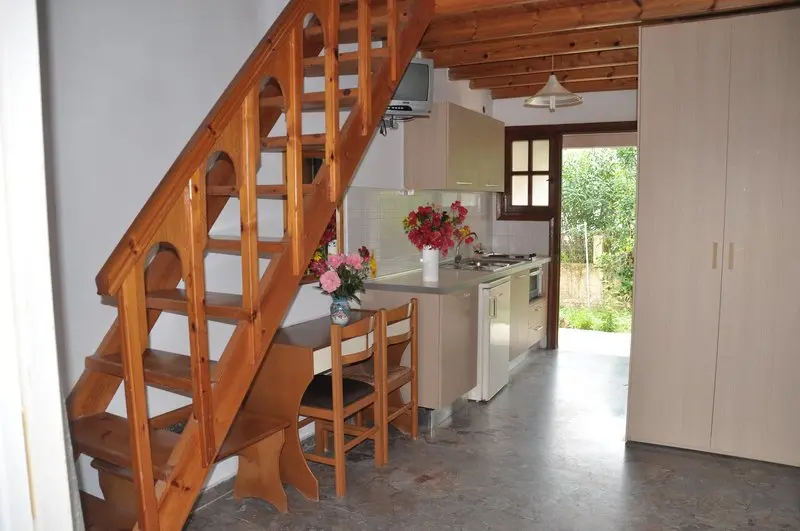 Tassos Apartments gallery image 2