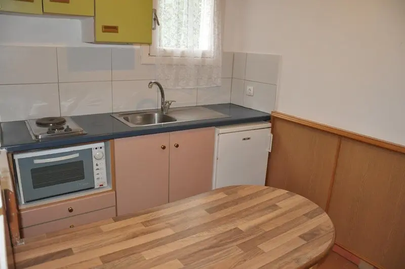 Tassos Apartments gallery image 6