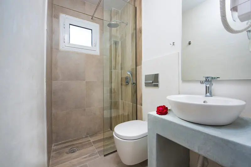 Dominoes Hotel gallery image 10