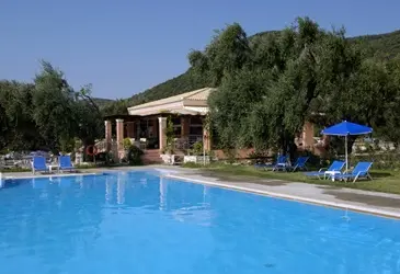 La Riviera Apartments
