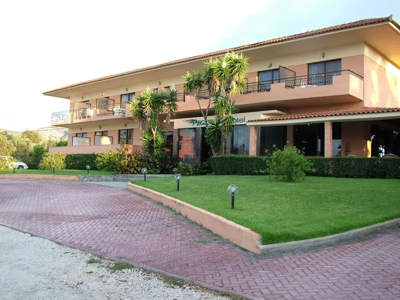 Pegasus Hotel gallery image 2