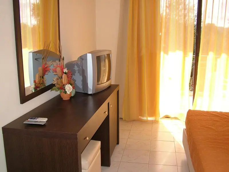 Pegasus Hotel gallery image 3