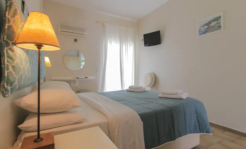 Coral Hotel gallery image 8