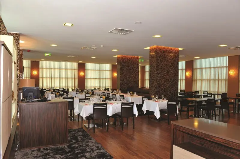 Axis Porto Business & Spa gallery image 15