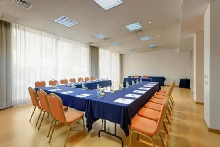 Tryp Porto Centro gallery image 23