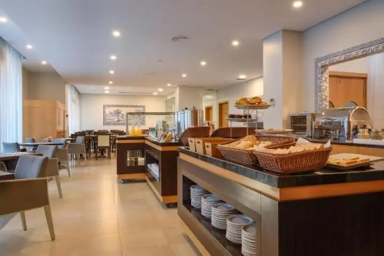 Tryp Porto Centro gallery image 25