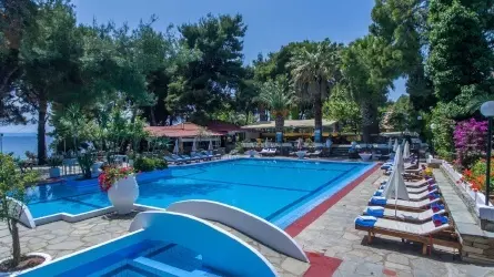 Porfi Beach Hotel