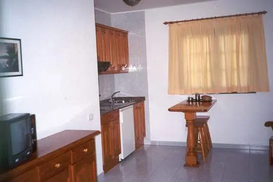 Aloe Apartments gallery image 7