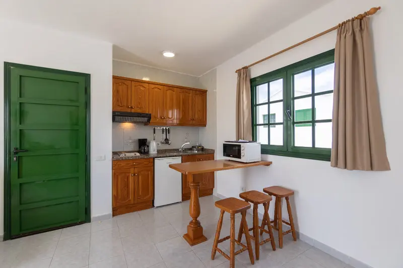 Aloe Apartments gallery image 8