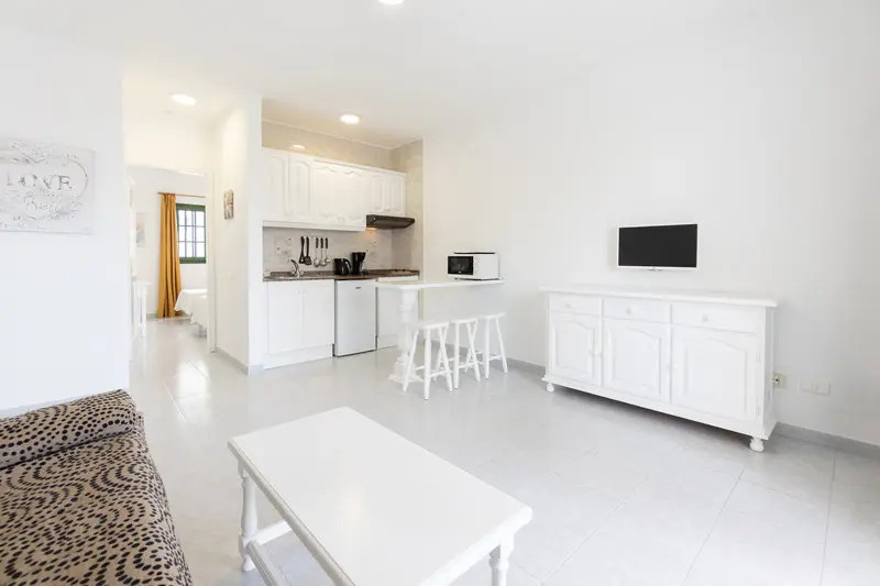 Aloe Apartments gallery image 11