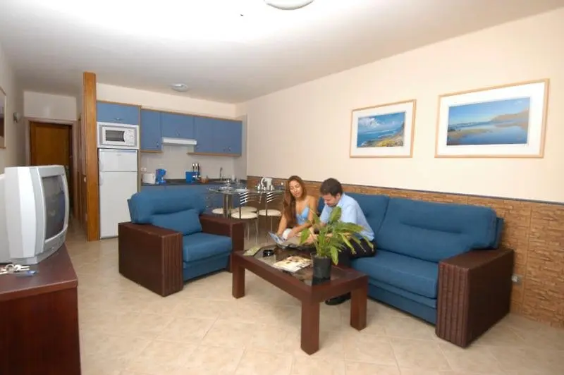 Isla de Lobos Apartments gallery image 8
