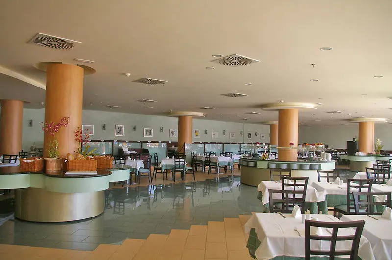 Las Costas gallery image 19