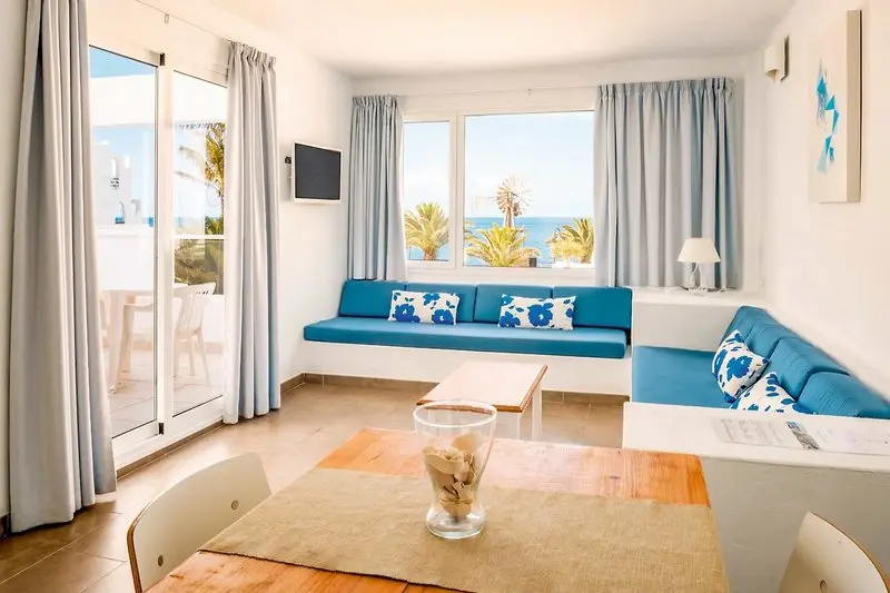 Neptuno Suites gallery image 13