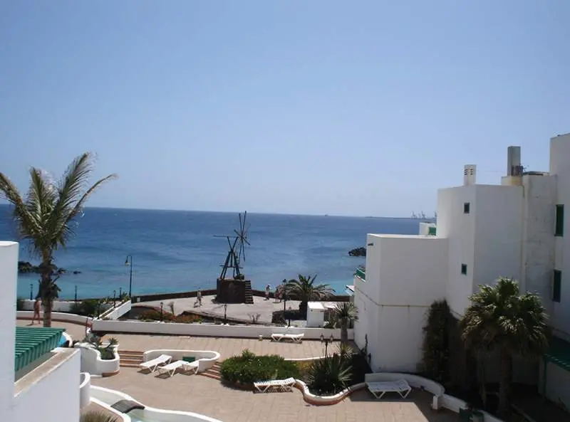 Neptuno Suites gallery image 15