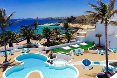 Neptuno Suites