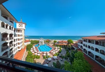 Royal Palace Helena Sands