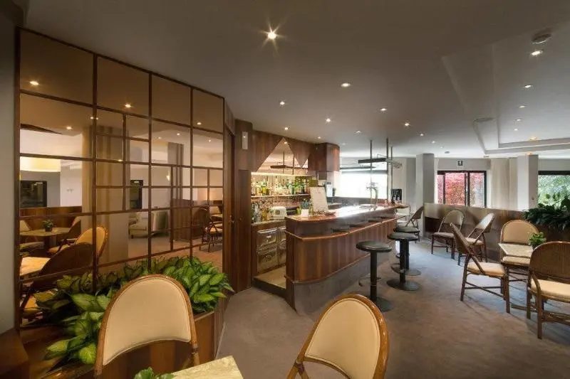 Hotel Du Parc gallery image 6