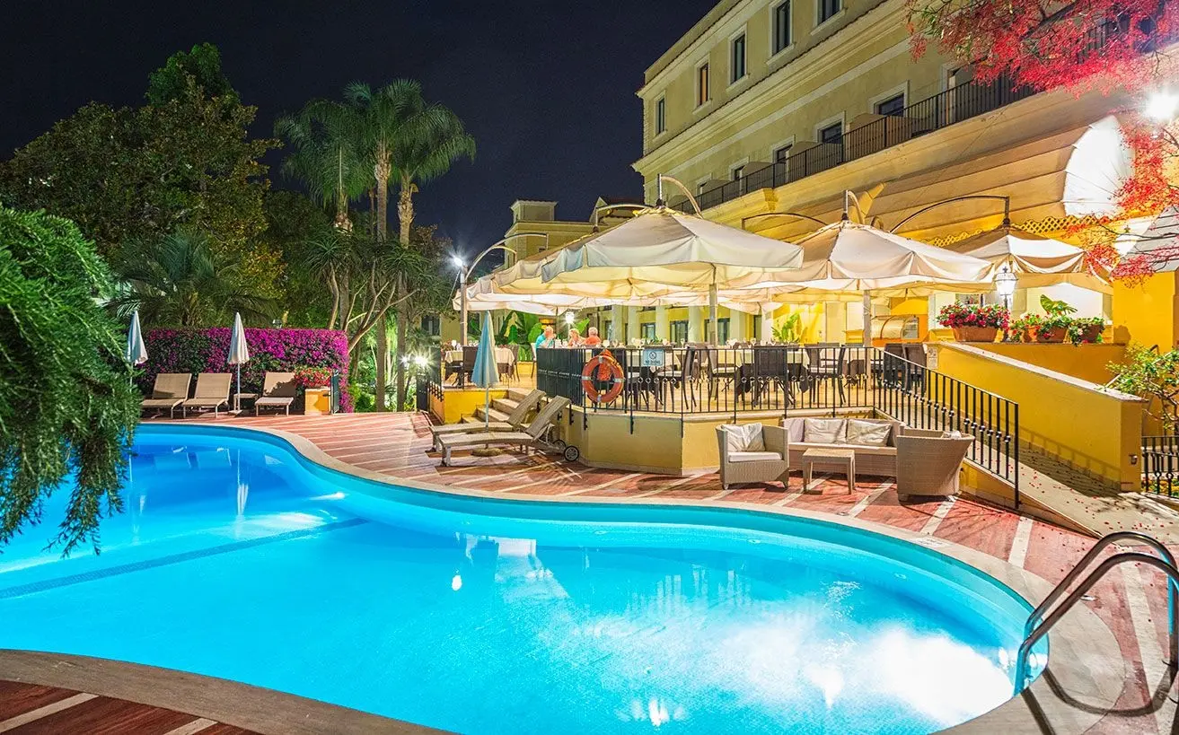 Imperial Hotel Tramontano