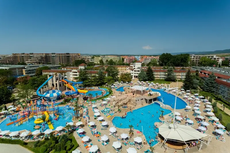 DIT Evrika Beach Club Hotel gallery image 3
