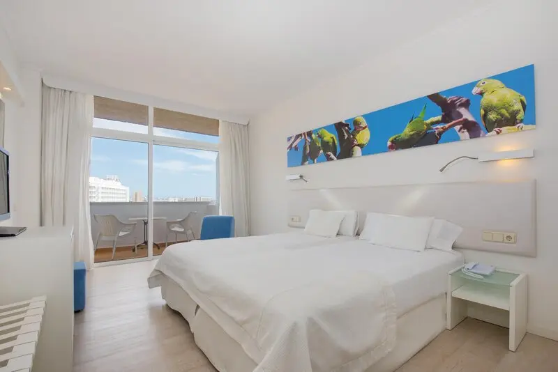 Iberostar Waves Bouganville Playa gallery image 8